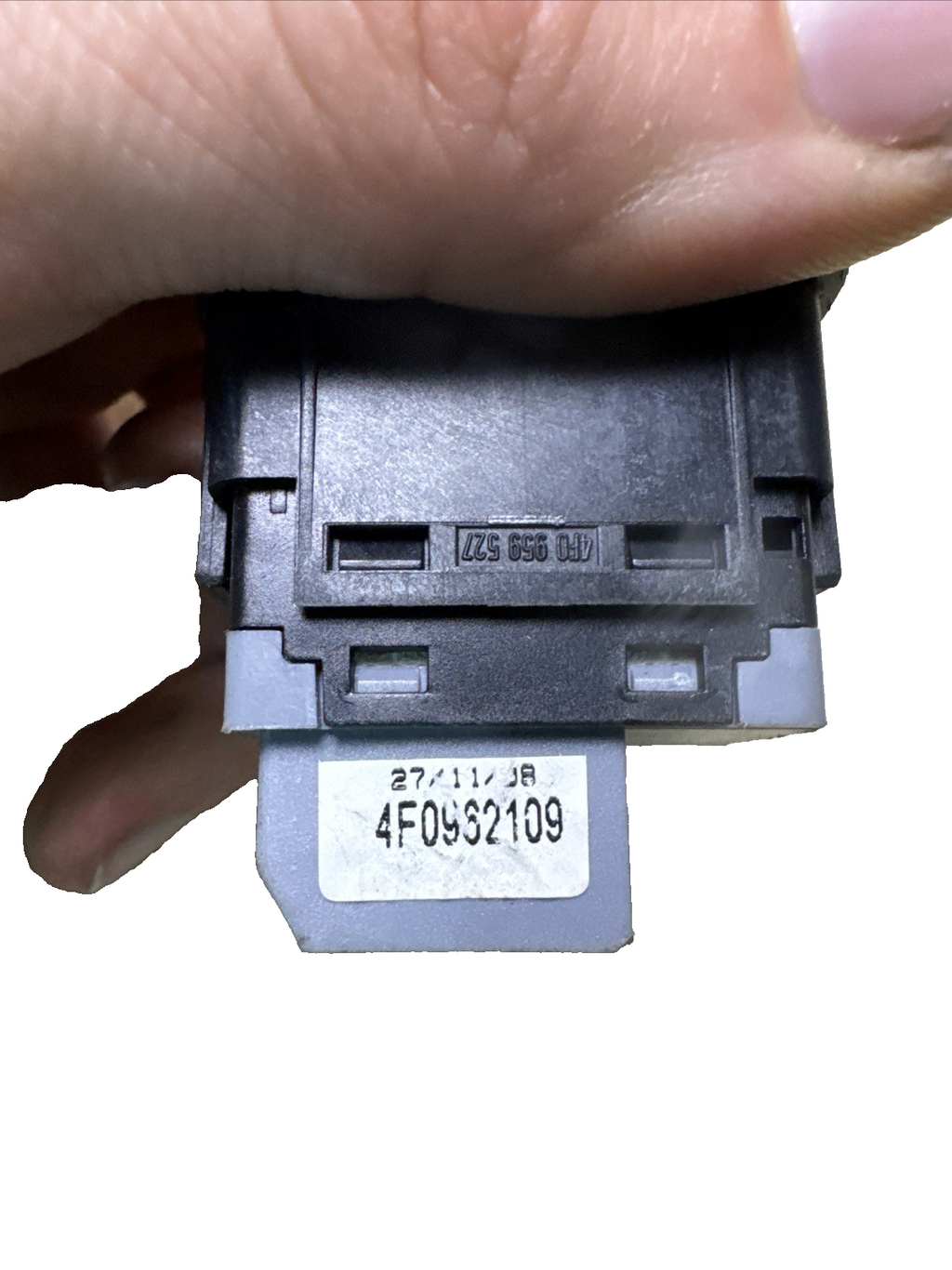 AUDI Q5 8R MK1 ALARM CONTROL SWITCH BUTTON 4F0962109 2009