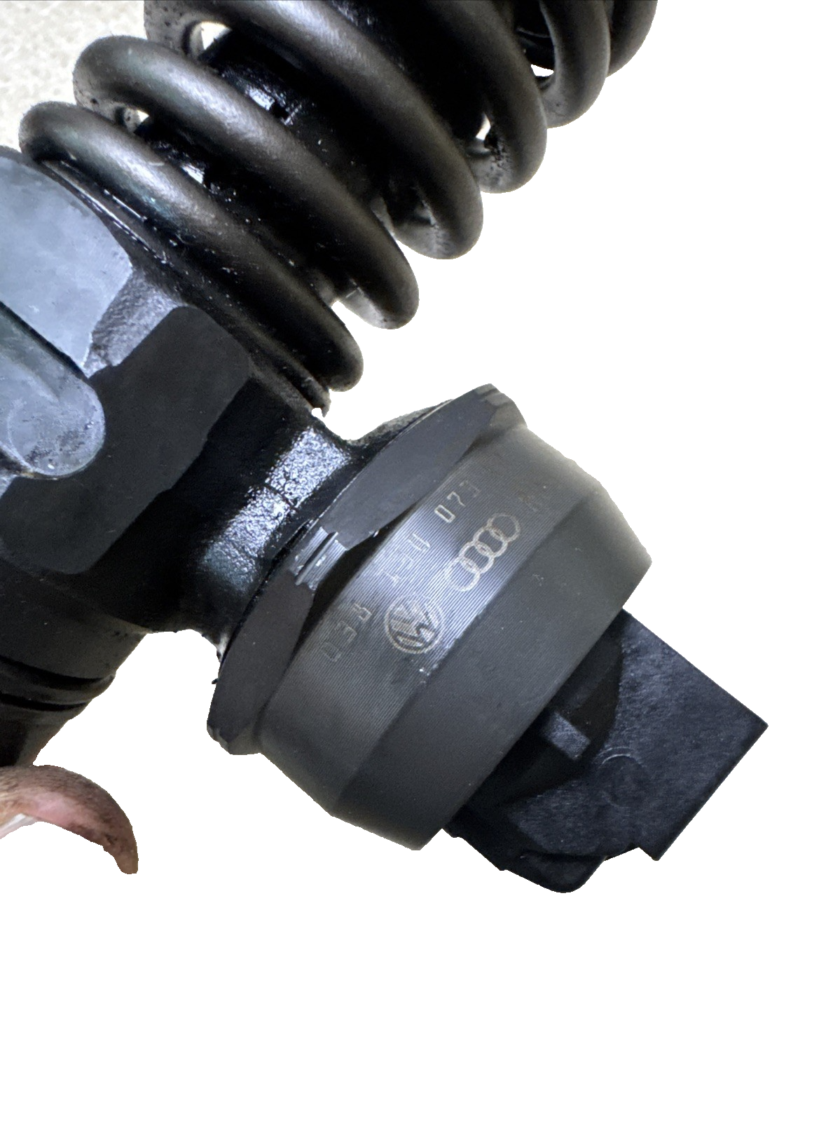 Volkswagen Passat B5.5 1.9 TDI Fuel Injector 038130073AJ x1