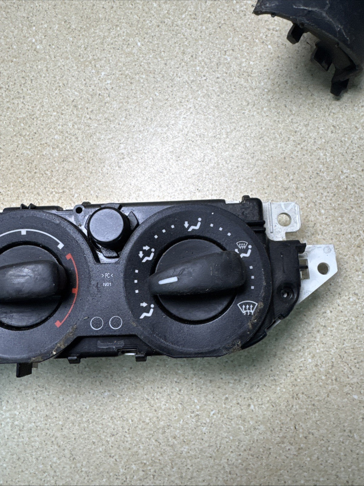 FORD TRANSIT CONNECT 230 DCB 2013-2016 CLIMATE CONTROL PANEL AM5T-18549