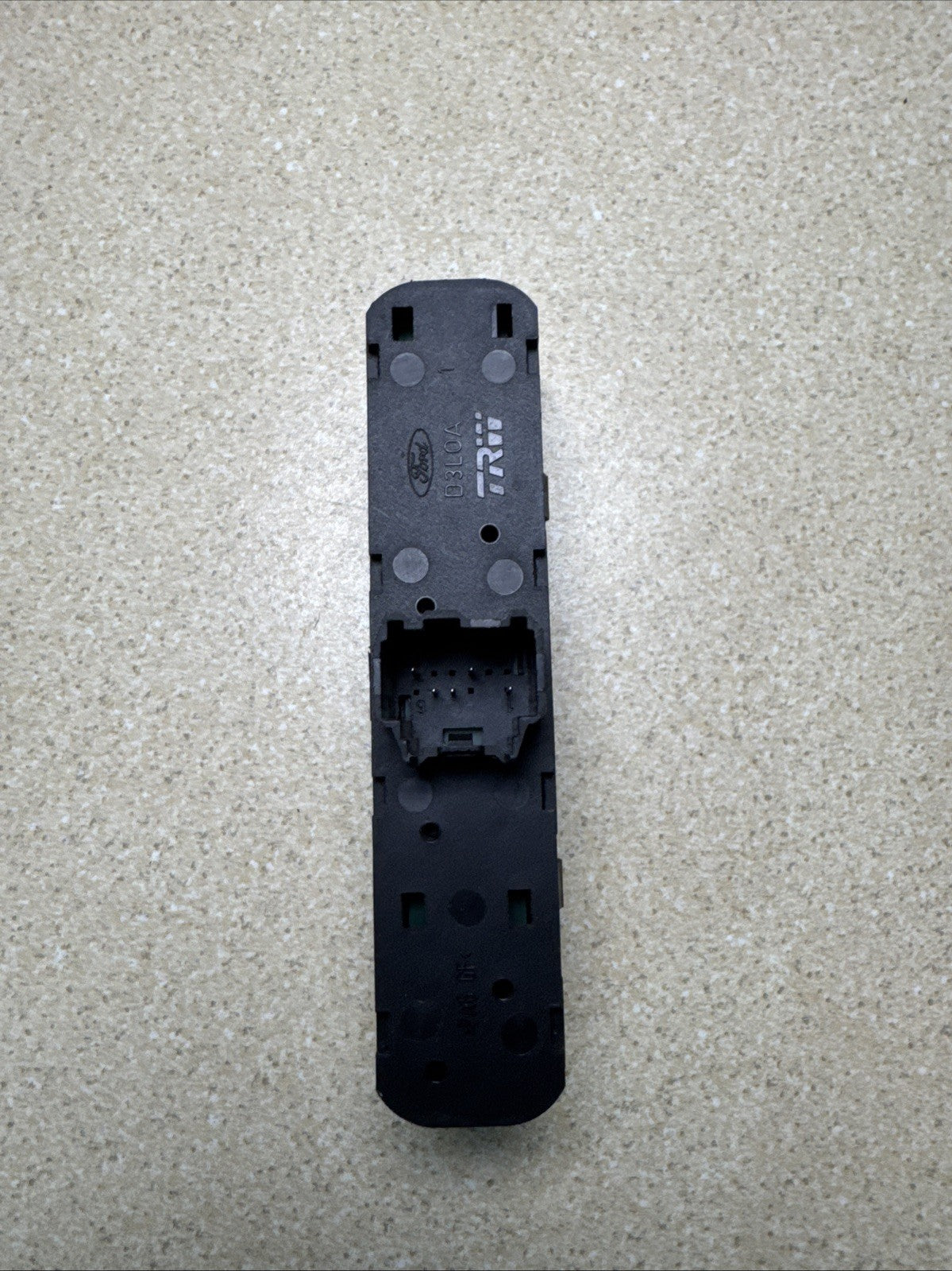 FORD FIESTA MK6 2001-2010 REAR HEATED WINDOW SWITCH 2S6T18C621AC REF1852