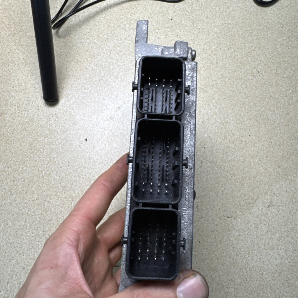 Peugeot 307, Citroen C4 Engine ECU Control Unit 9665936280 IAW6LP212 IAW6LP2.12