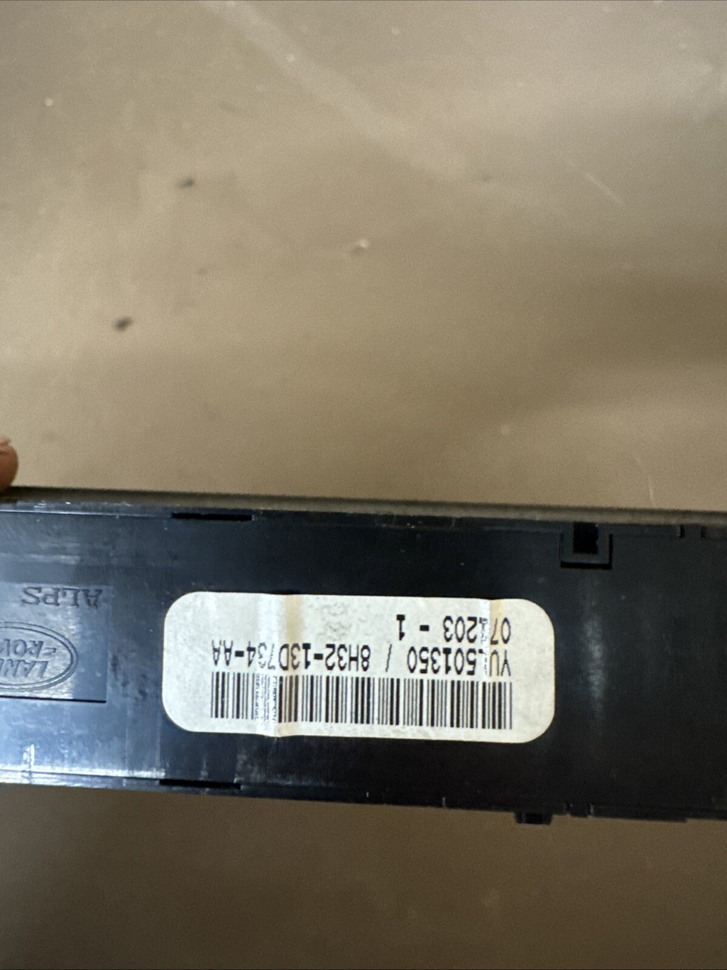 RANGE ROVER SPORT L320 DSC HAZARD WARNING LIGHT SWITCH YUL501350
