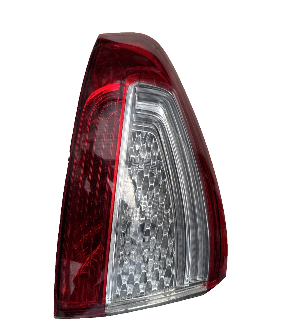 Ford Mondeo Mk4 Hatchback Left Outer Taillight 2.0L Diesel BS7113405A 2014
