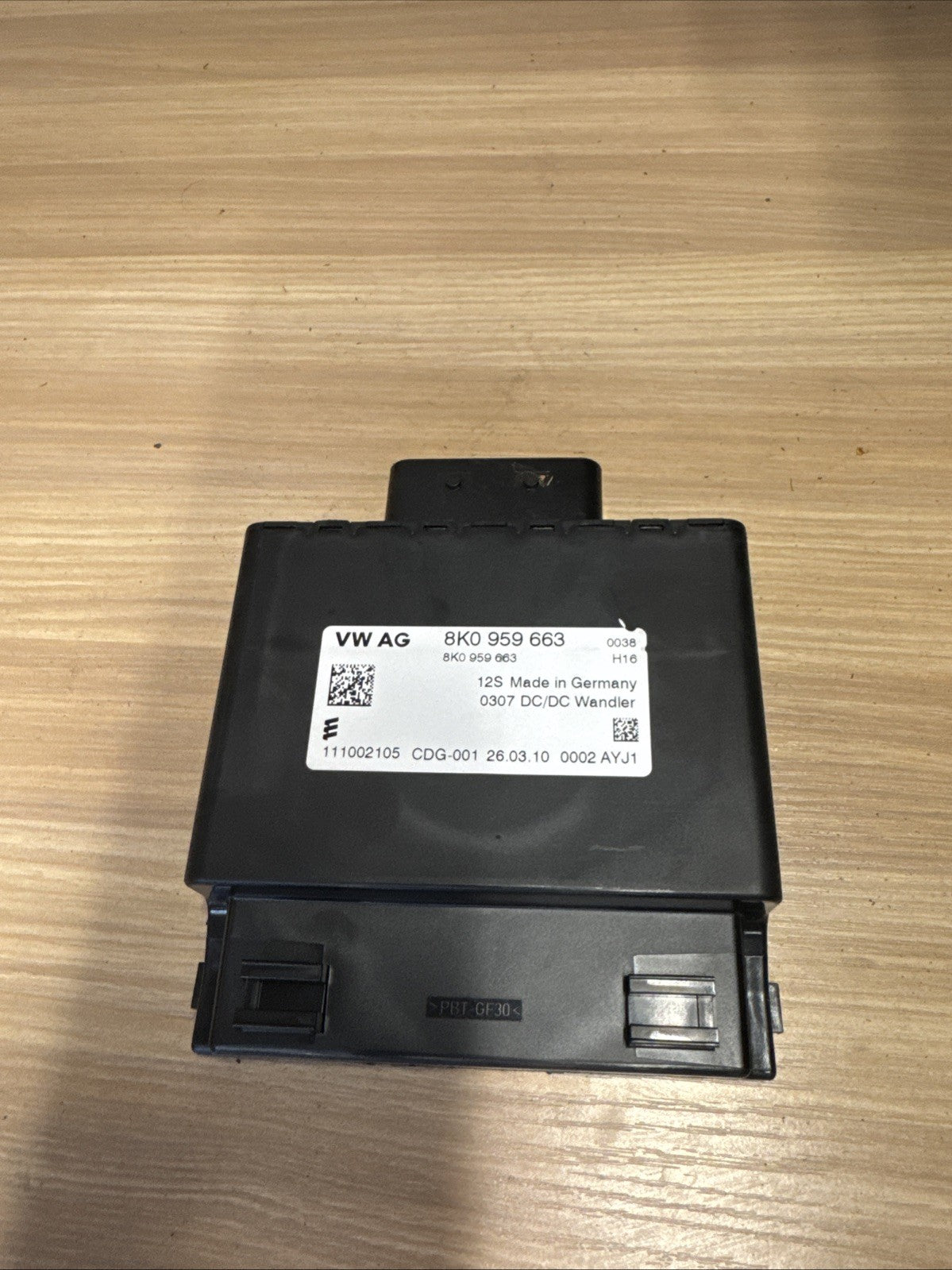 AUDI A4 2.0 TDI E SE MK4 2011 4DR 8K SALOON VOLTAGE STABILIZER UNIT 8K0959663