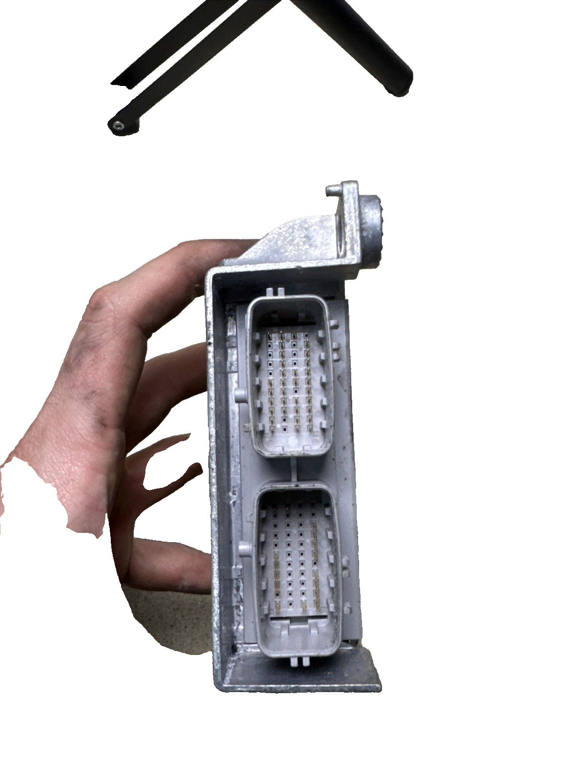 AIRBAG CONTROL MODULE ECU UNIT 95910-F1000 KIA SPORTAGE MK4