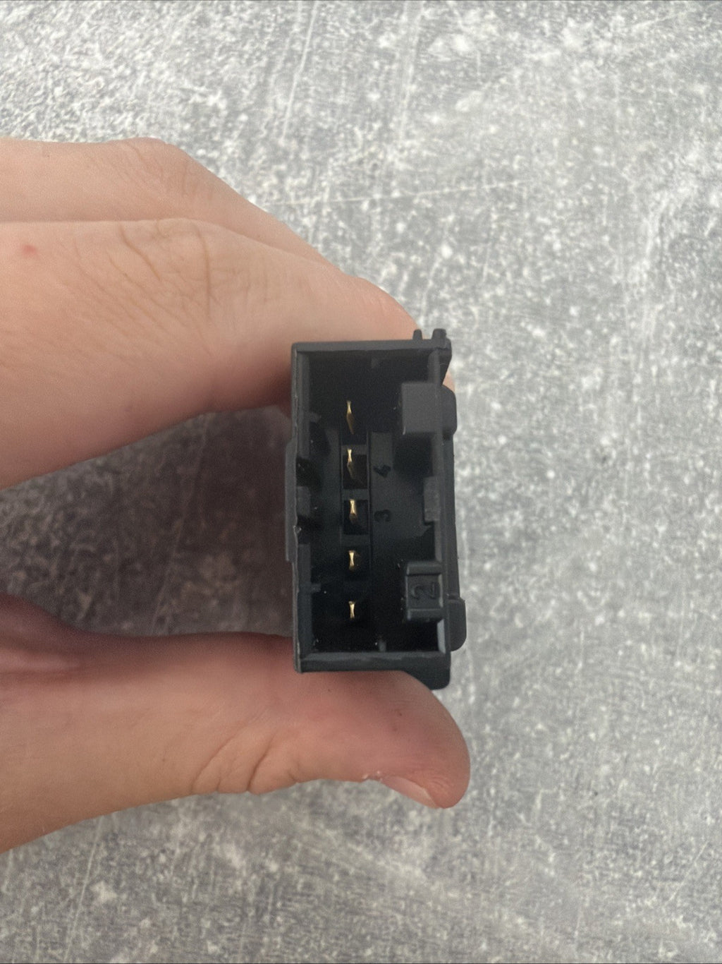 Rover 45 MG ZS 1999-03 Air circulation switch YUG103150PMP