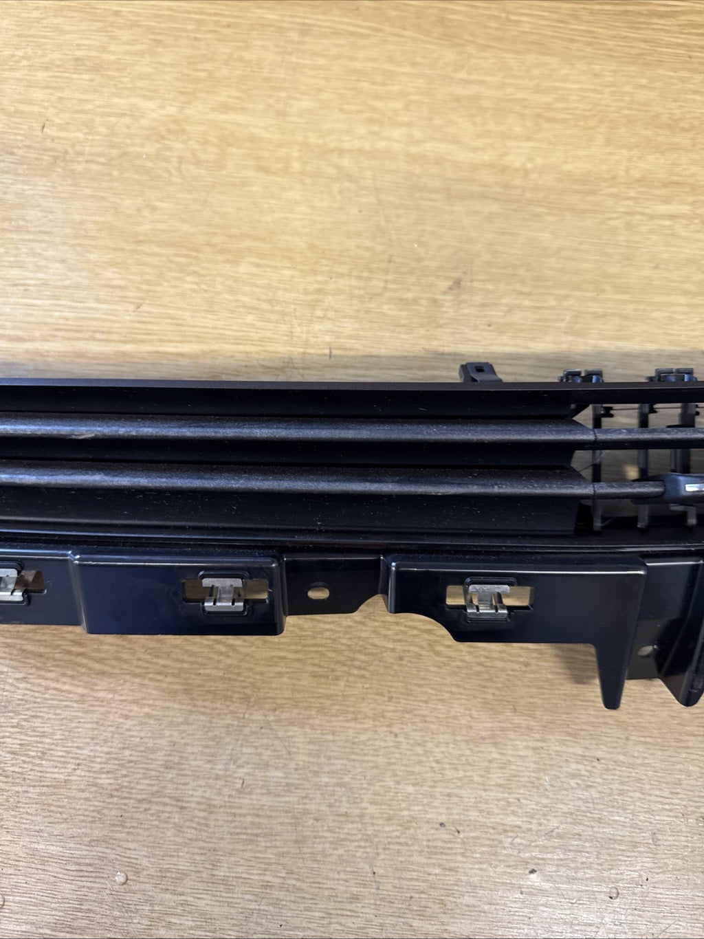 2021 RENAULT CLIO FRONT DASHBOARD AIR VENT GRILLE LEFT PASSENGER SIDE 687510170R