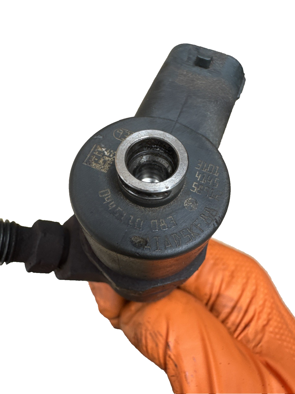VAUXHALL COMBO CORSA MERIVA 1.3 CDTI DIESEL FUEL INJECTOR Bosch 0445110083