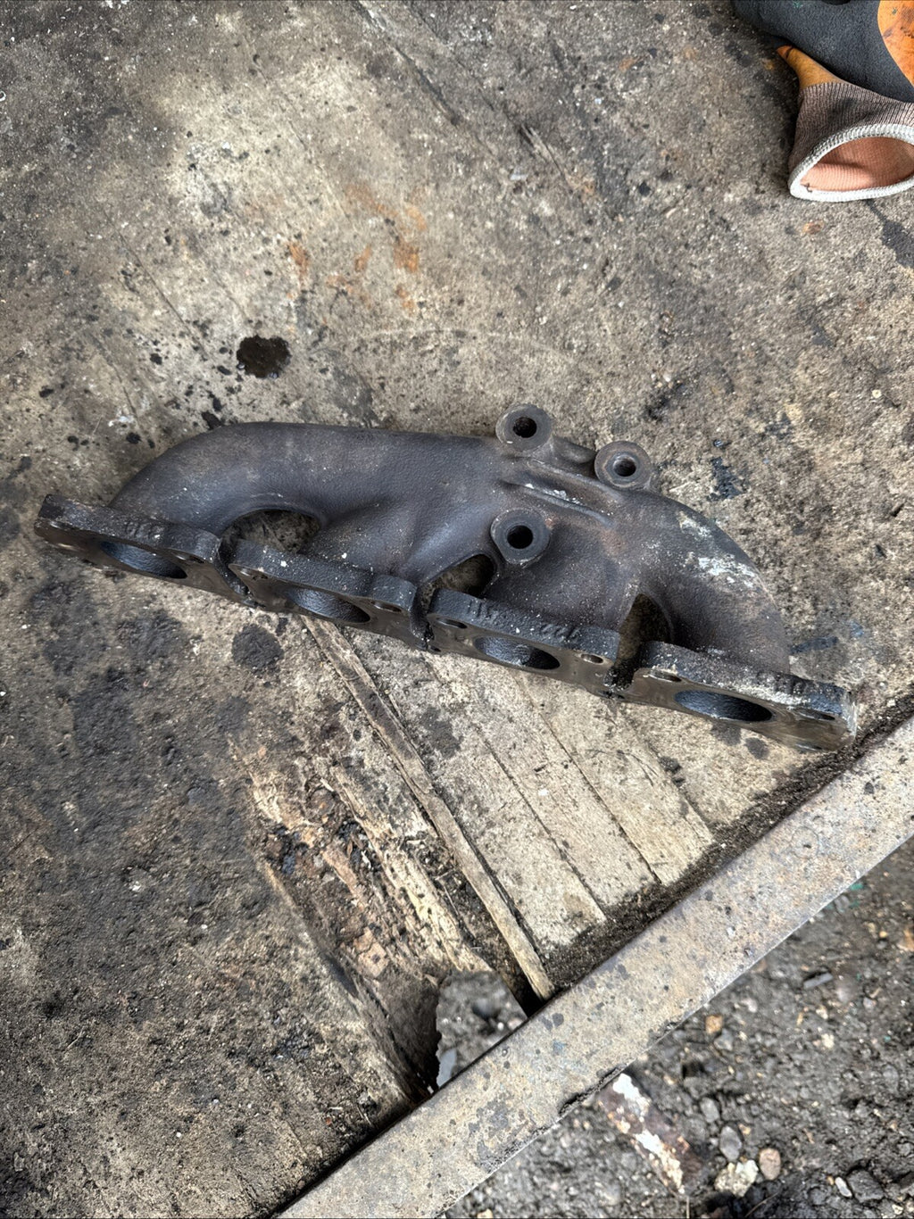 Audi A3 8L Exhaust Manifold 180 BHP AJQ  06A253033AB