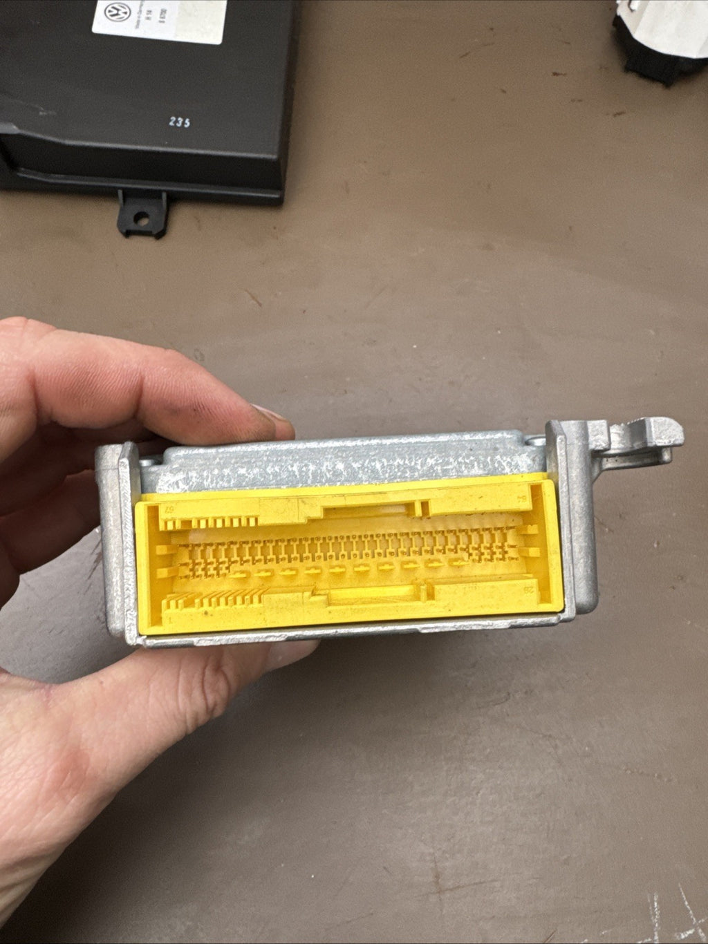 2005 VOLKSWAGEN TOUAREG AIRBAG CONTROL MODULE 3D0909601F