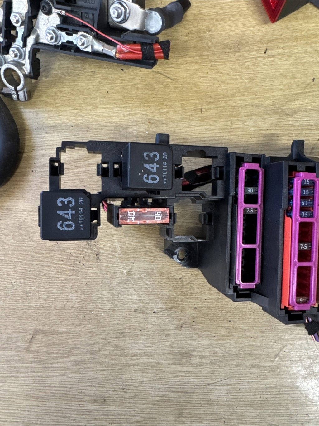 Audi A4 B8 8K Saloon Pre-Facelift 08-12 Fuse Relay  Box 8K0971845A