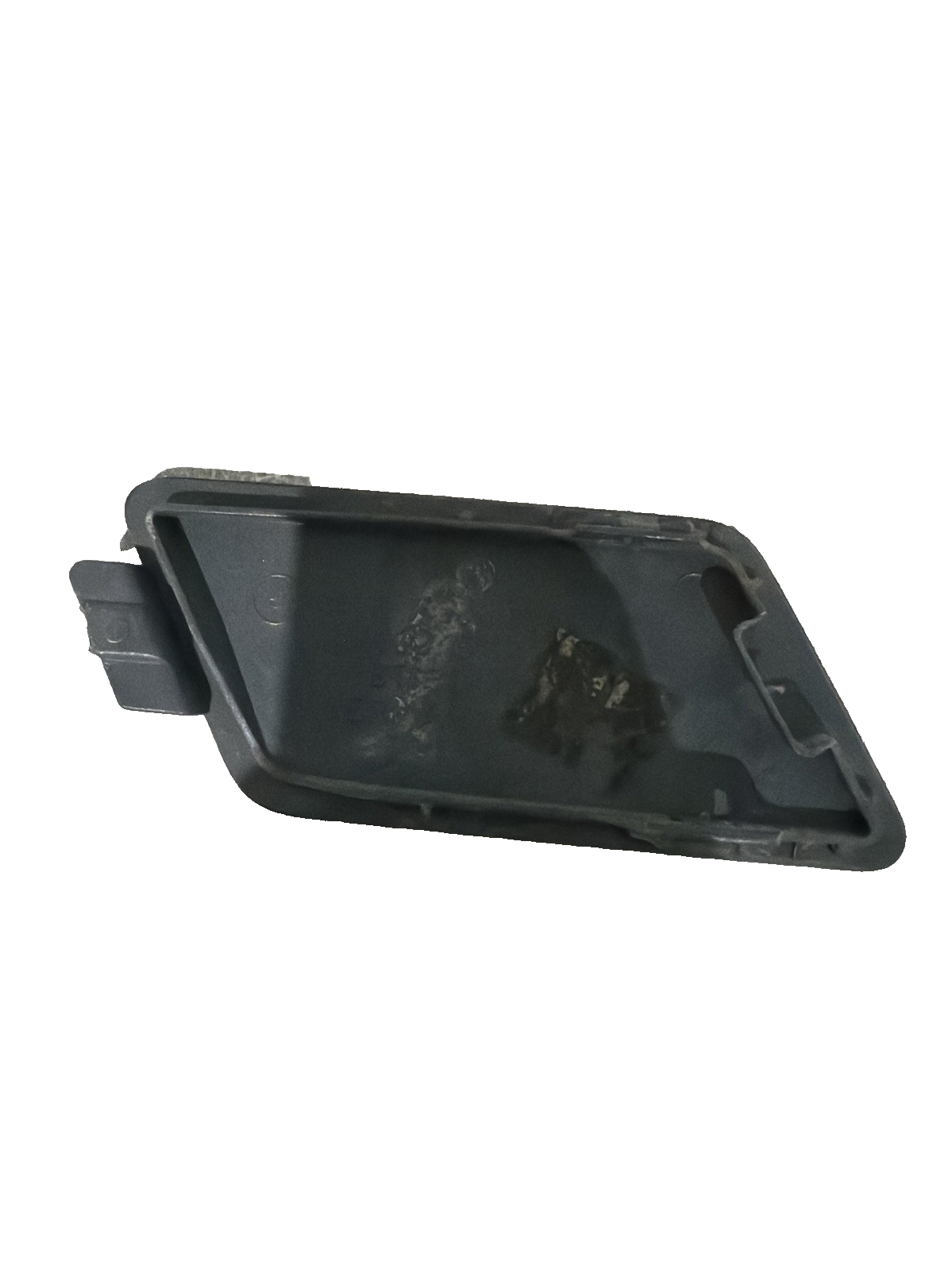 BMW 6 E63 Rear Bumper Tow Eye Cover 11460915 700883608 7008836 32723384