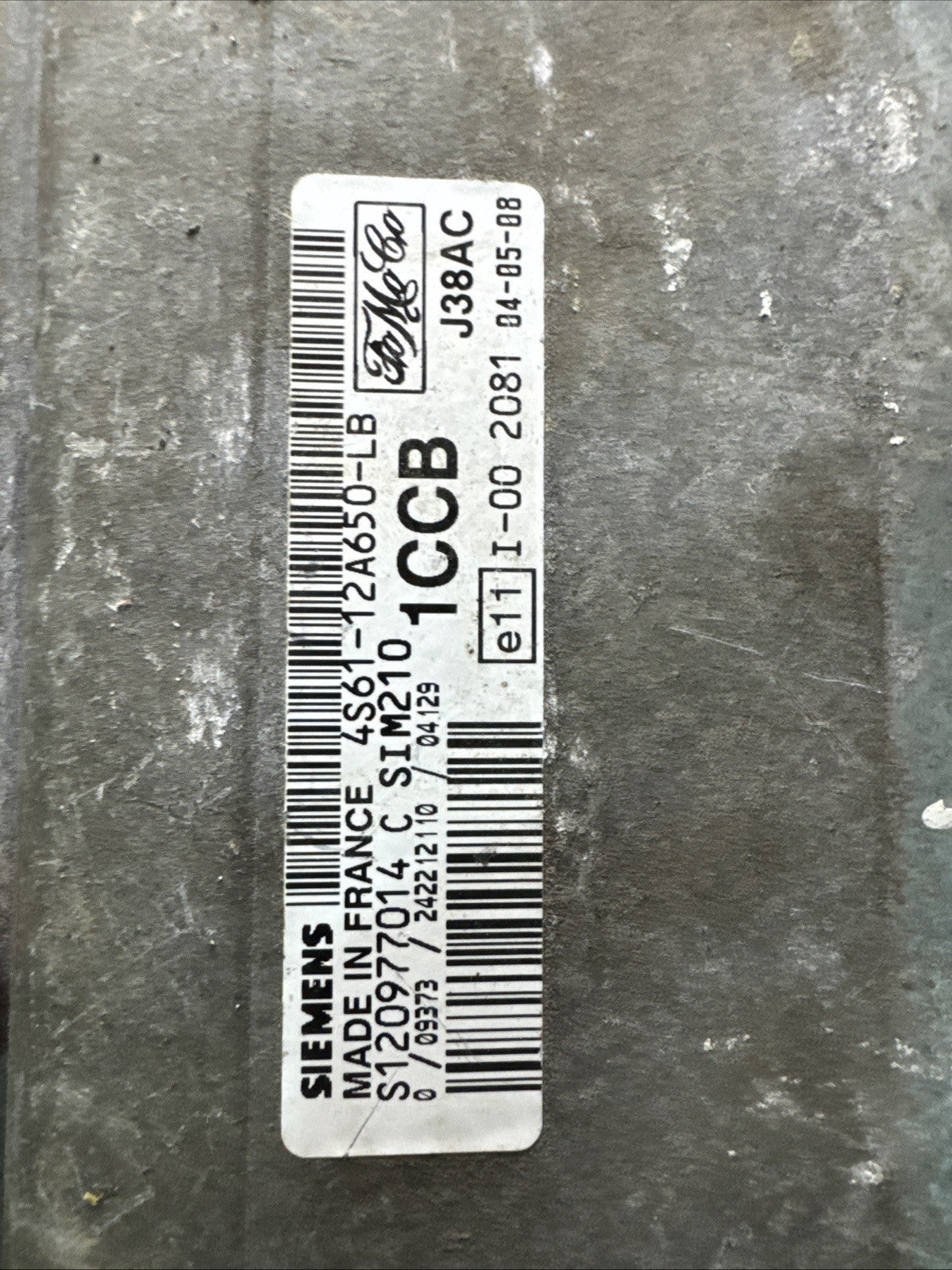 Ford Fusion 2004 4S6112A650LB Engine control unit module ECU ALD2497