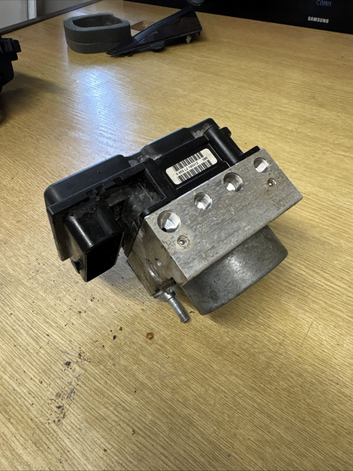 FIAT 500  ABS PUMP/Modulator/Control UNIT 51880815