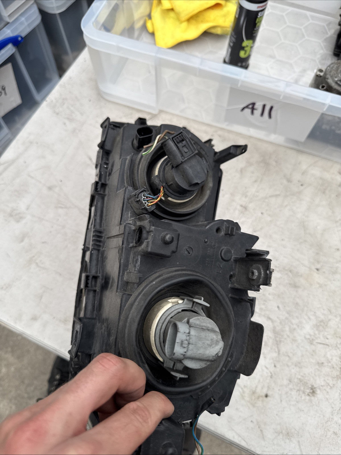 BMW 3 SERIES  98-01 L Headlamp 0 301 089 605