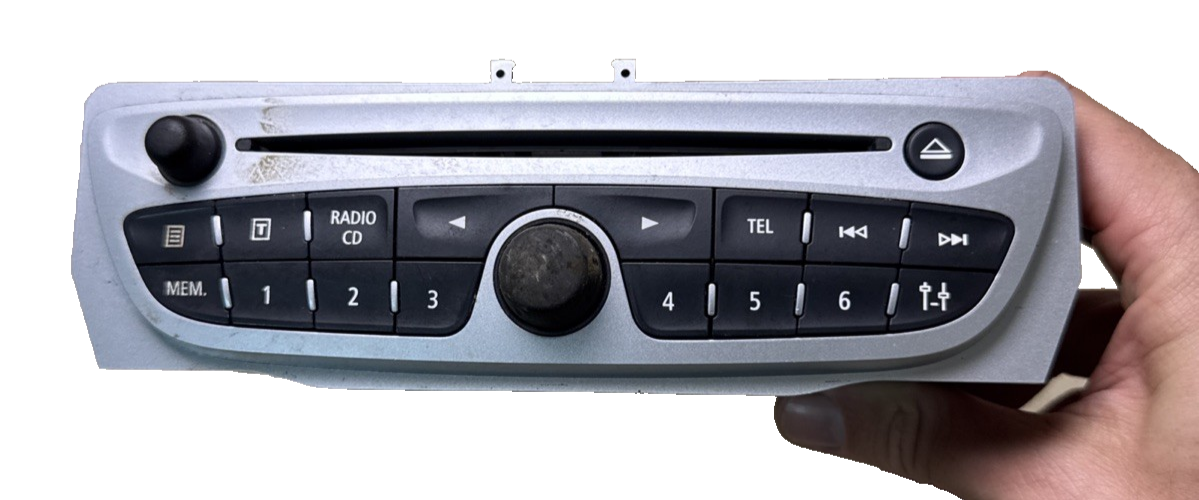 RENAULT SCENIC 2010 RADIO STEREO CD PLAYER HEAD UNIT 281159389R #1010B.597