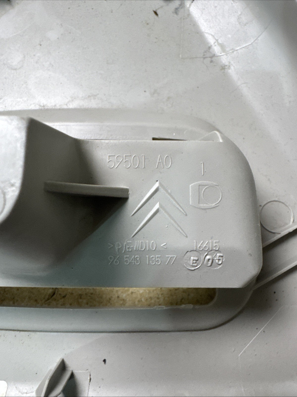 CITROEN C4 PICASSO INTERIOR ROOF READING LIGHT 9654313577