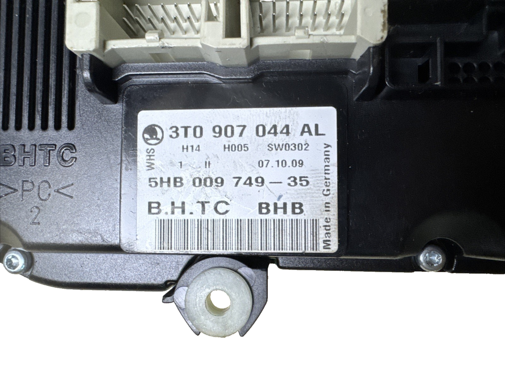 2011 SKODA SUPERB HEATER CLIMATE CONTROL PANEL 3T0907044AL