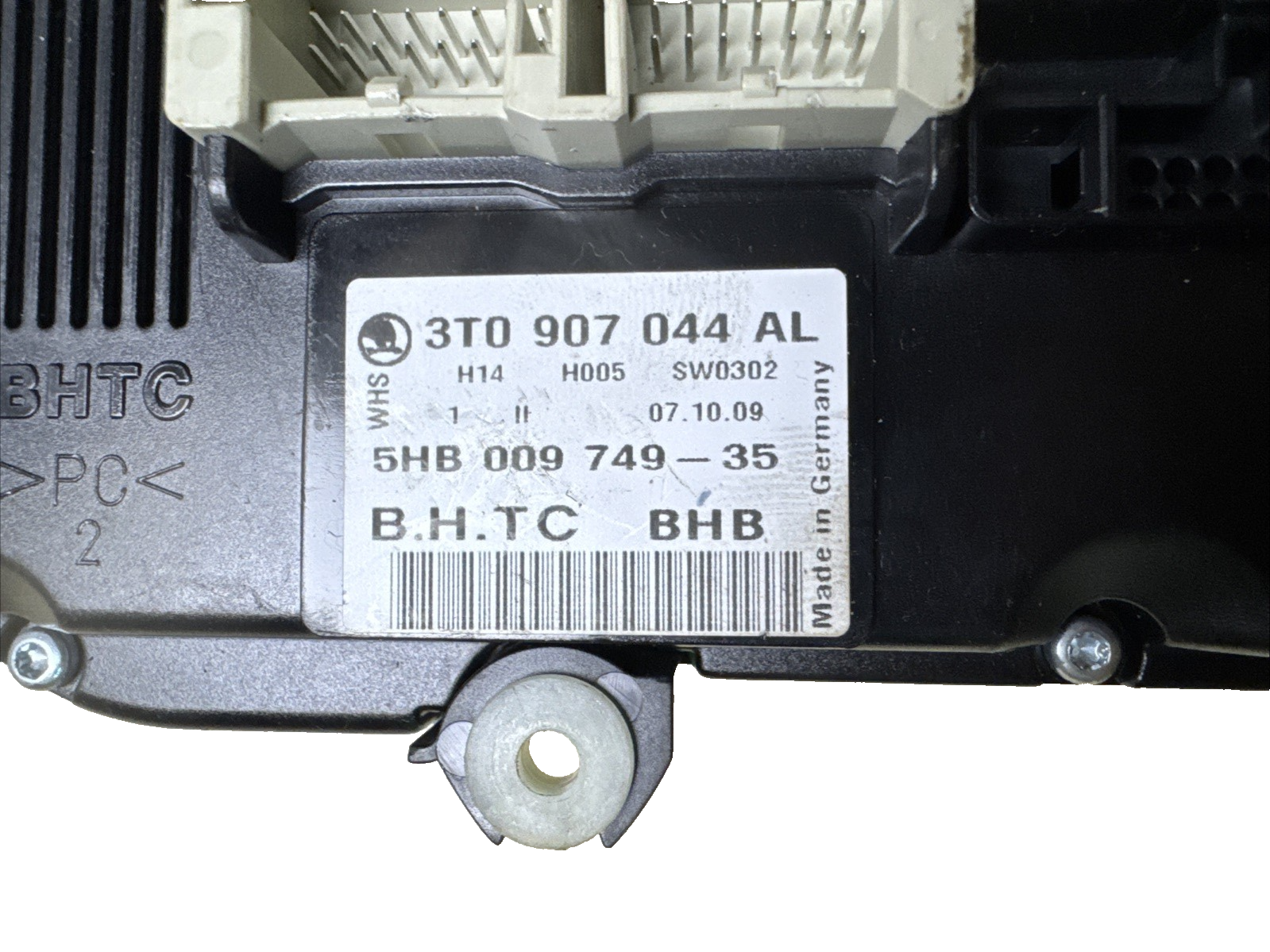 2011 SKODA SUPERB HEATER CLIMATE CONTROL PANEL 3T0907044AL