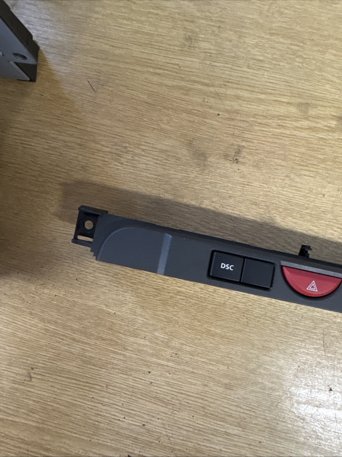 2005-09 LAND ROVER DISCOVERY 3 HAZARD SWITCH YUL500410WUX