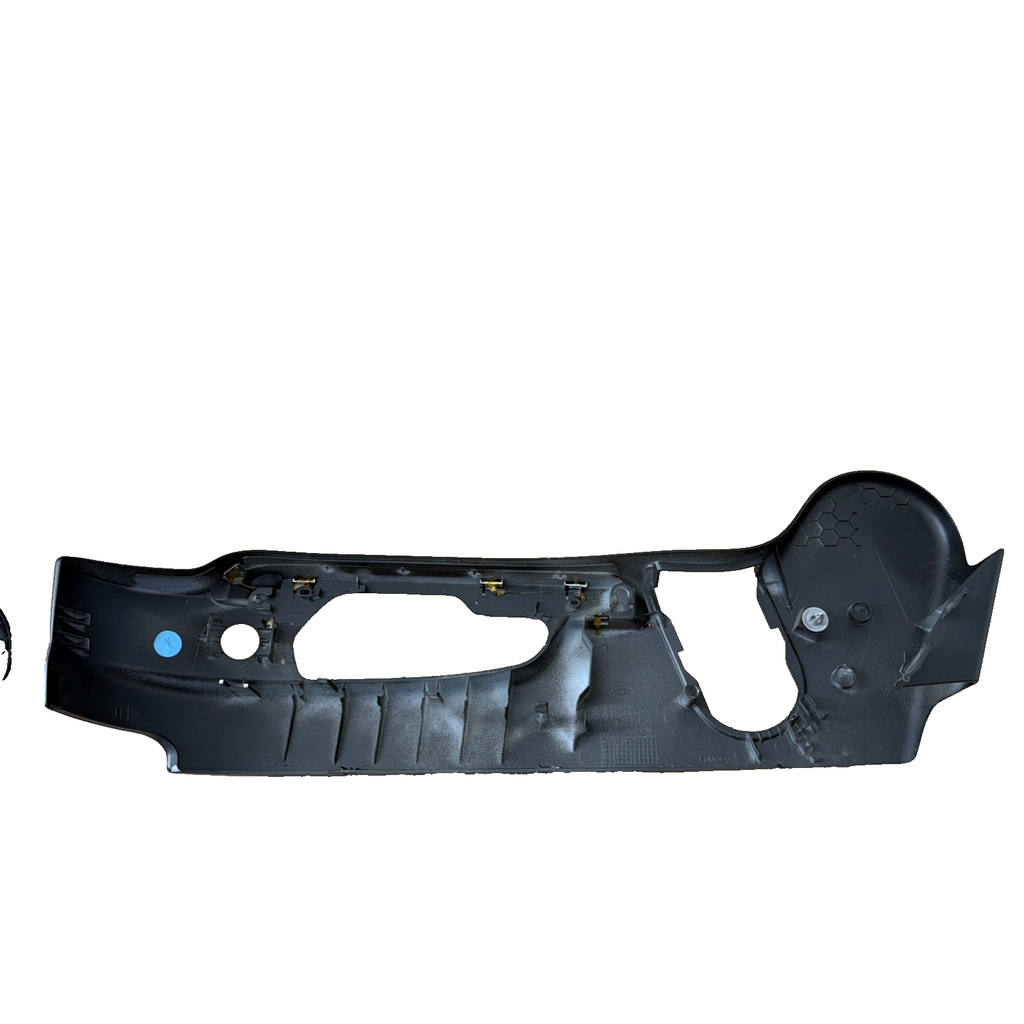 Range Rover L322 3.6 right front seat side panel trim cover valance black