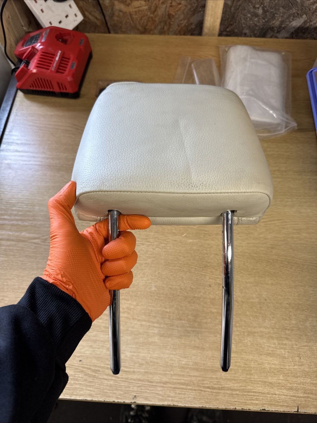 bmw E90 cream front headrest Good Condition