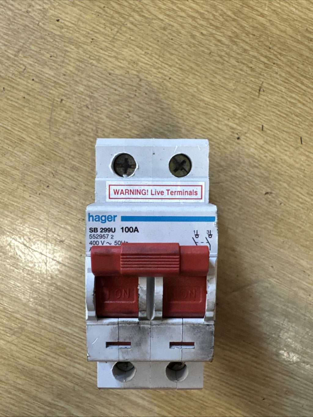 HAGER SB 299U 552957 2 100A AC22A SB299U DP IEC 947-3 MAIN SWITCH ISOLATOR