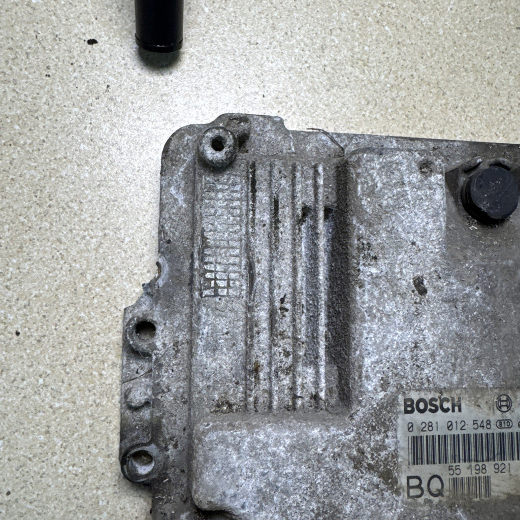 BQ 55198921 Vauxhall Engine Ecu OPEL  BOSCH 0281012548