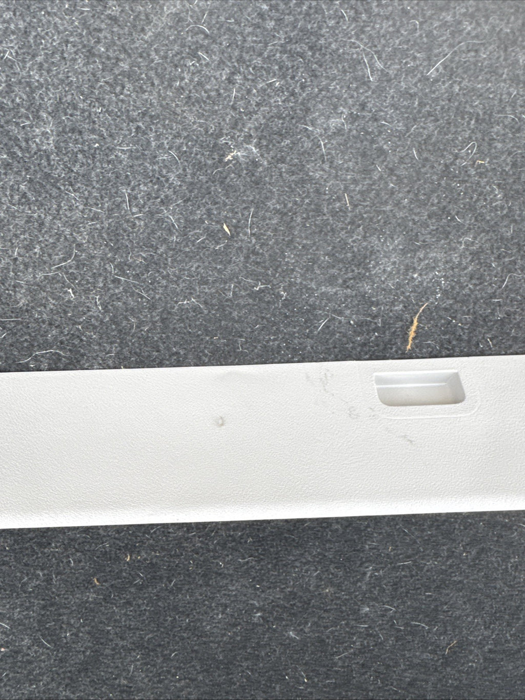 CITROEN C4 GRAND PICASSO 2010 LEFT SIDE TOP WINDOW TRIM 9659538677 9660500677