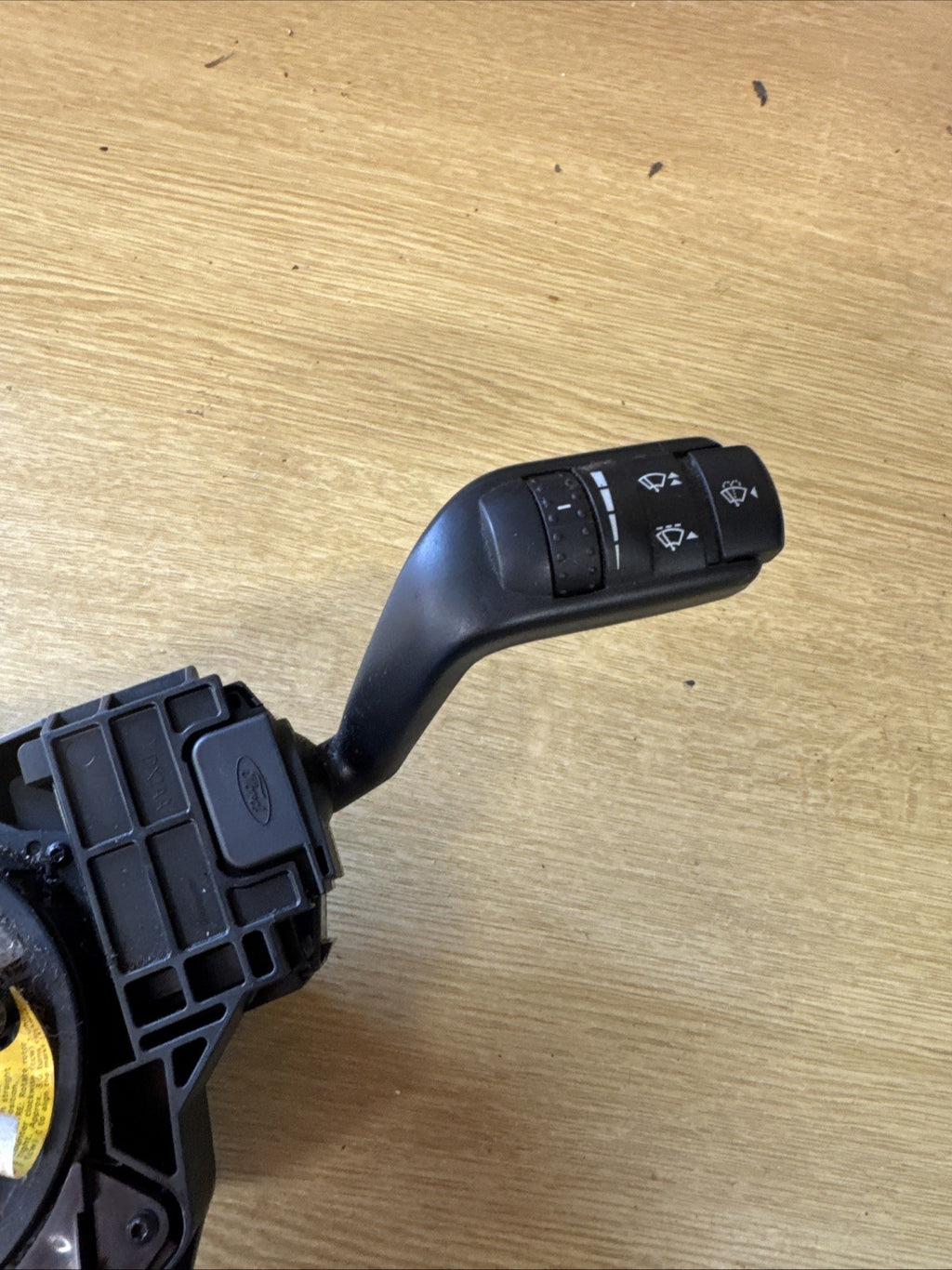 FORD CMAX/ FOCUS/ KUGA/ SMAX INDICATOR / WIPER STALK SQUIB 4M5T14A664AB