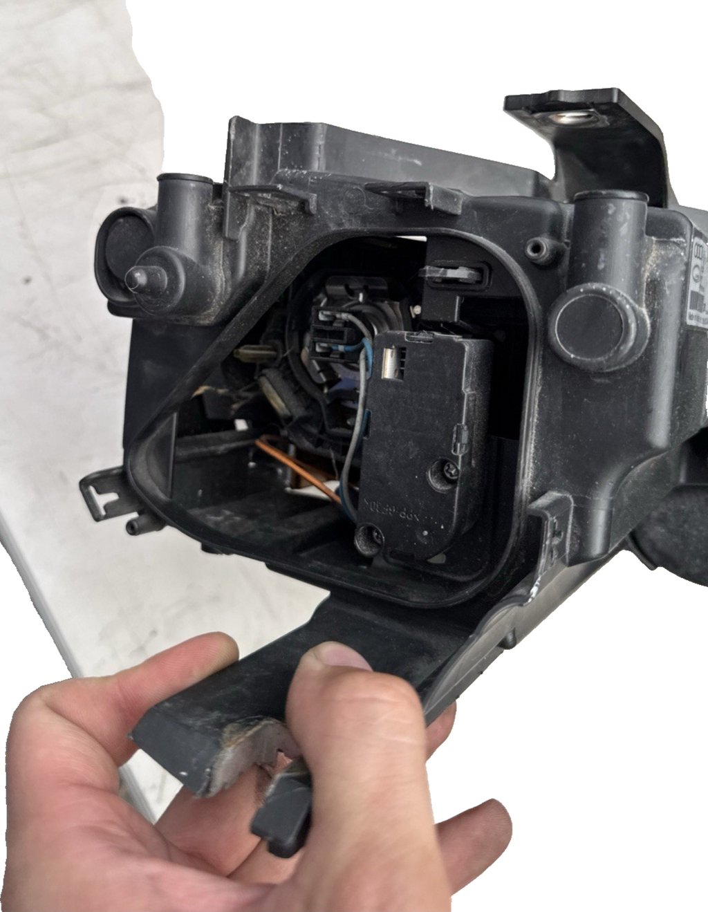 AUDI Q3 8U MK1 HEADLIGHT HALOGEN FRONT LEFT PASSENGER SIDE 8U0941003N 2014 #2