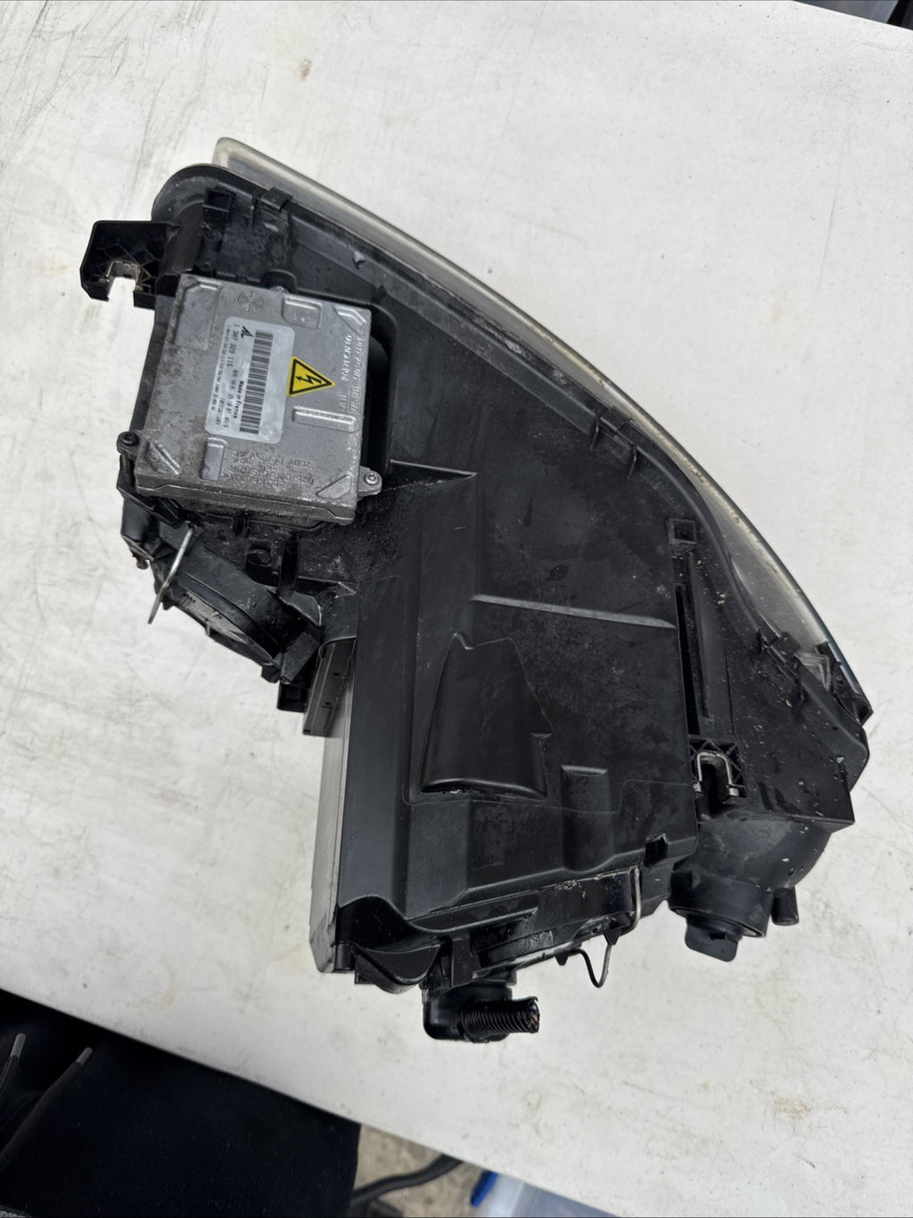 AUDI A3 TDI MK2 Headlight Headlamp Xenon Left Side 8P0941003AA
