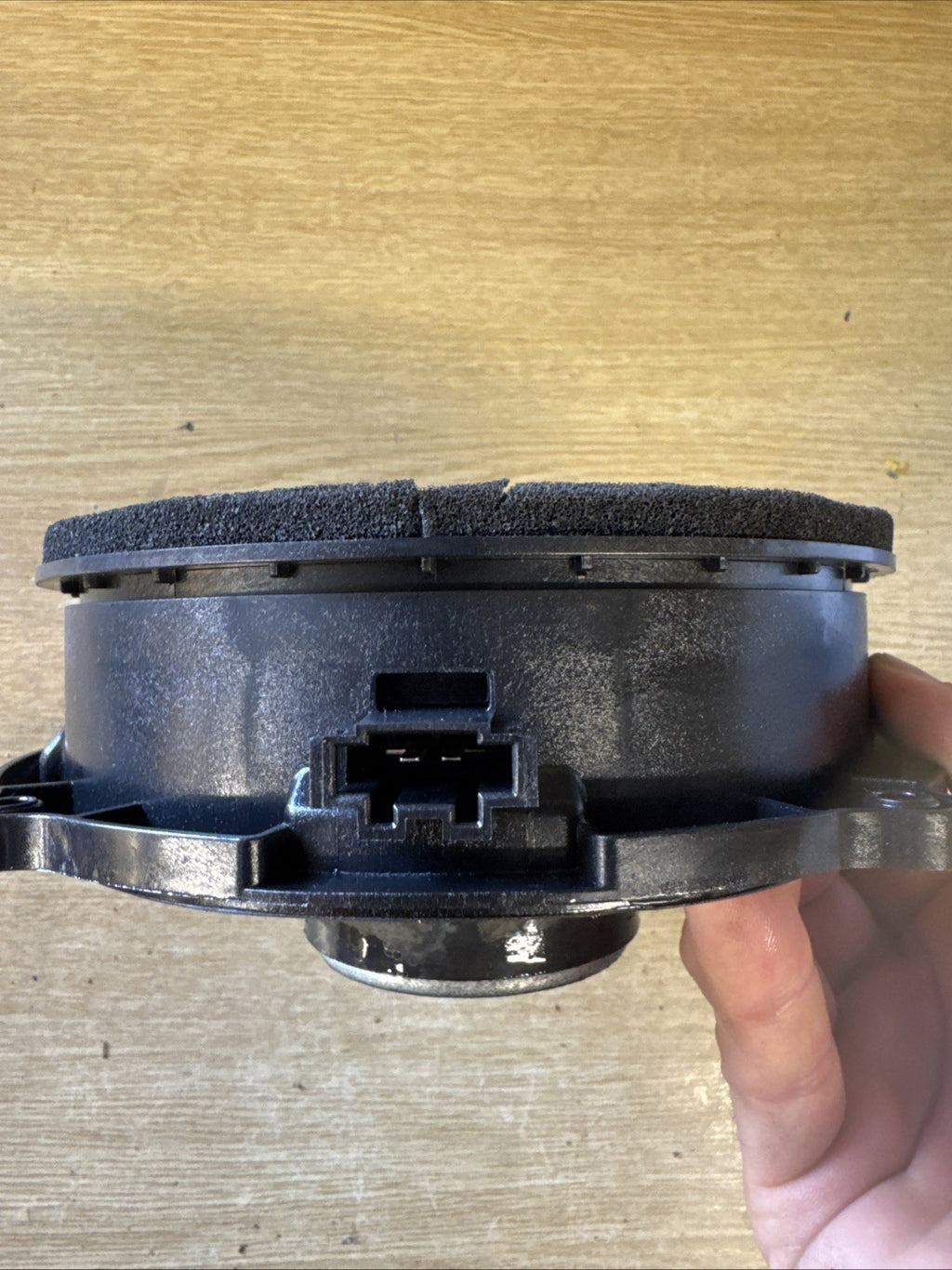 RANGE ROVER SPORT L320 REAR DOOR SPEAKER HARMAN KARDON XQM500290