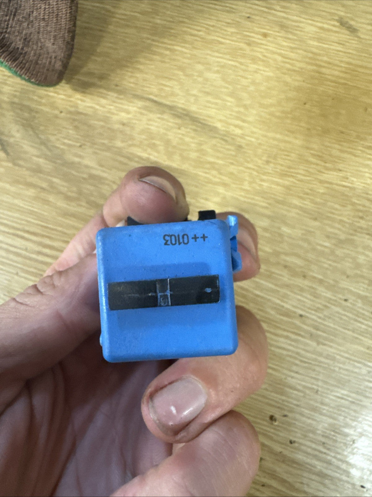 BMW 1 3 4 5 6 7 Series Z3 Z4 Z8 i3 4-Pin Sky-Blue Relay 61368364581 61366915327