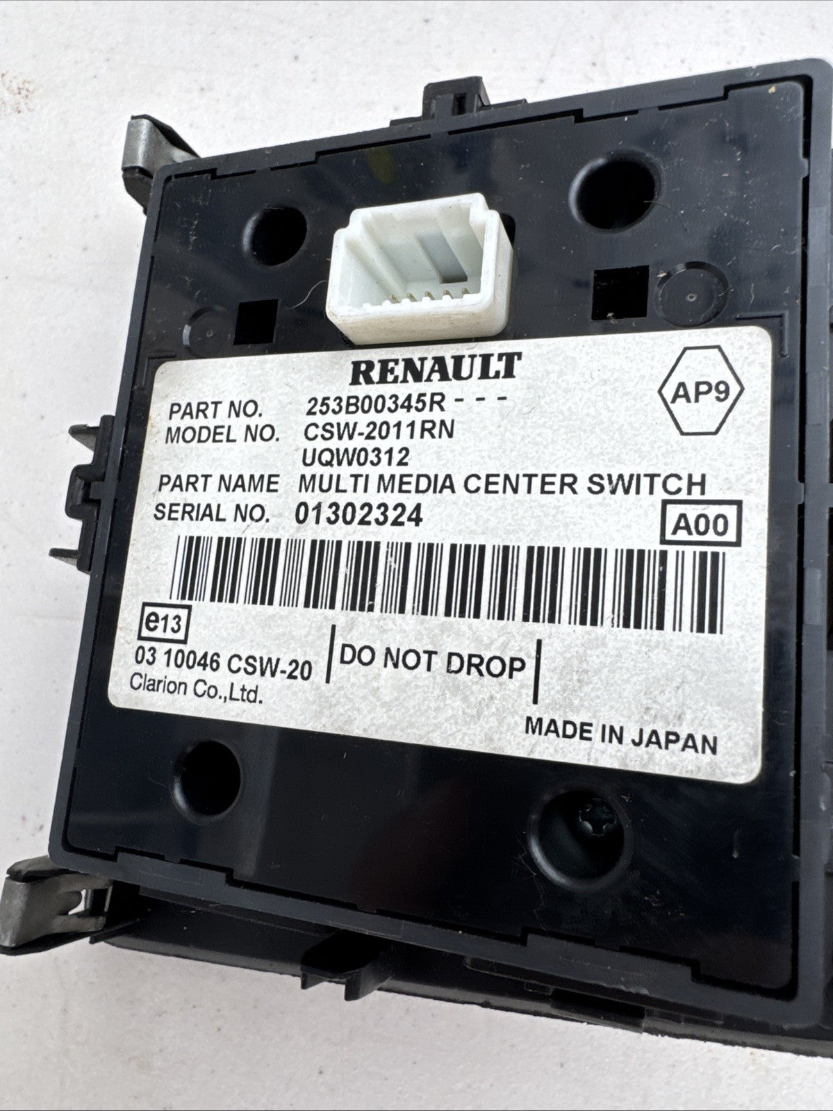 Renault Megane mk3 Multimedia Center Switch Control 253B00345R