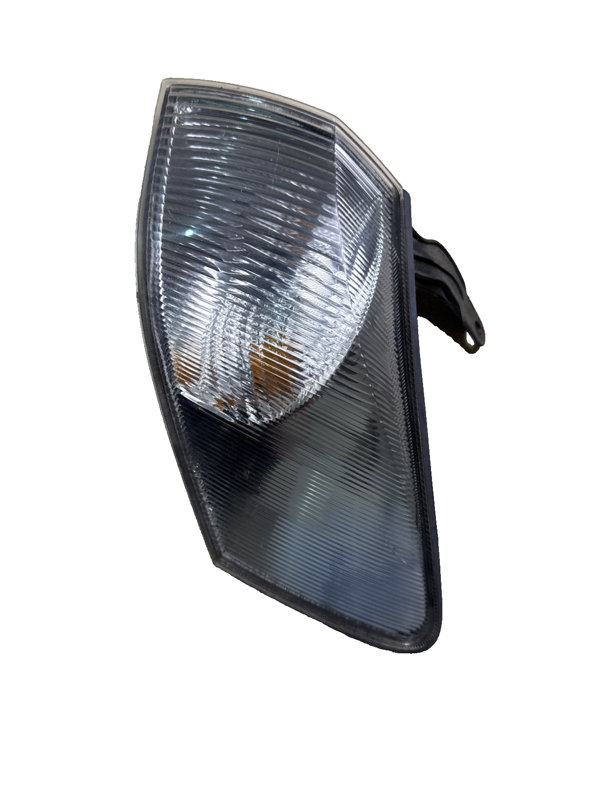 97-02 TOYOTA CAMRY N/S Passenger  SIDE FRONT INDICATOR SIDE TURN LIGHT LAMP