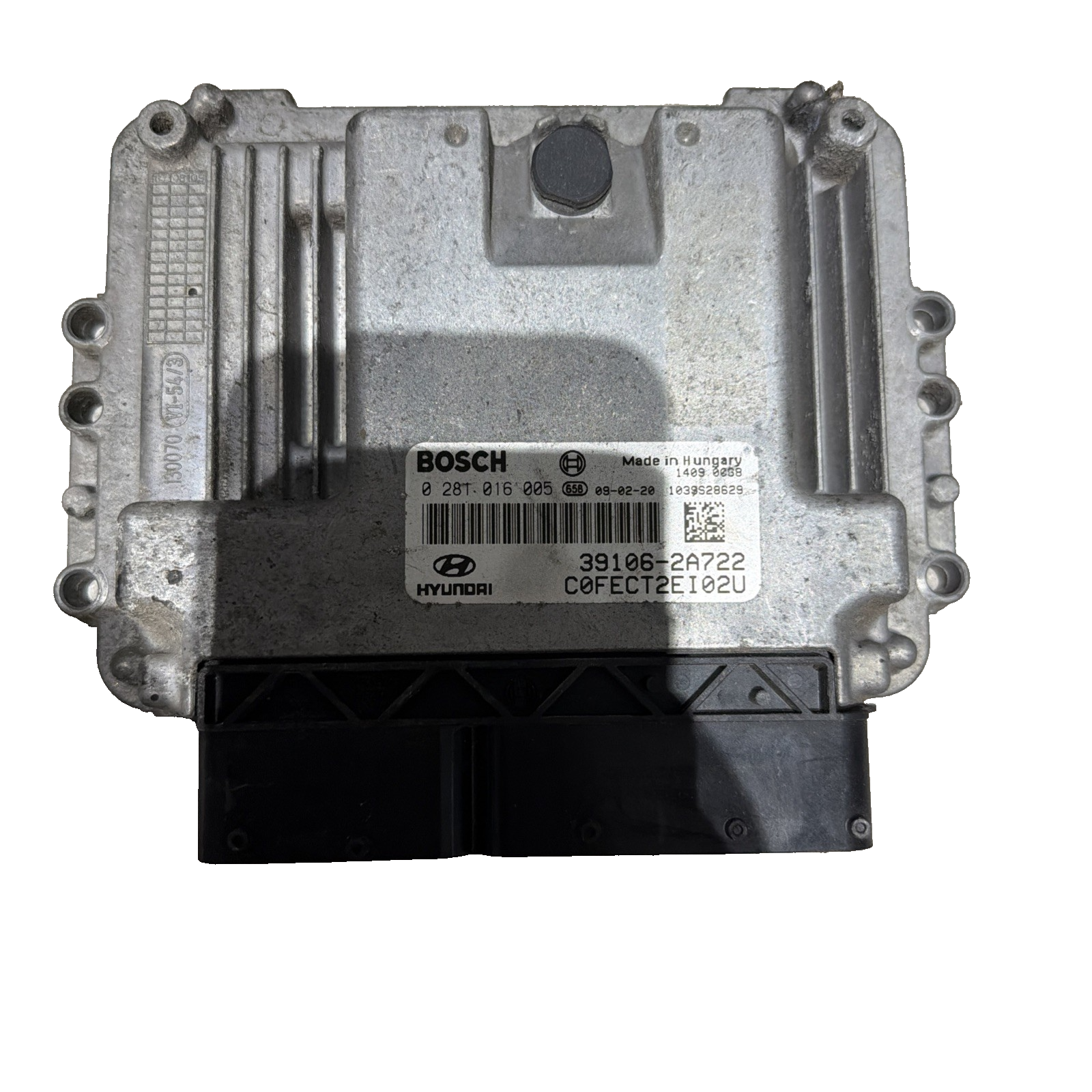 39106 2A722 Bosch 0281016005 Hyundai i30 1.6 Engine ECU