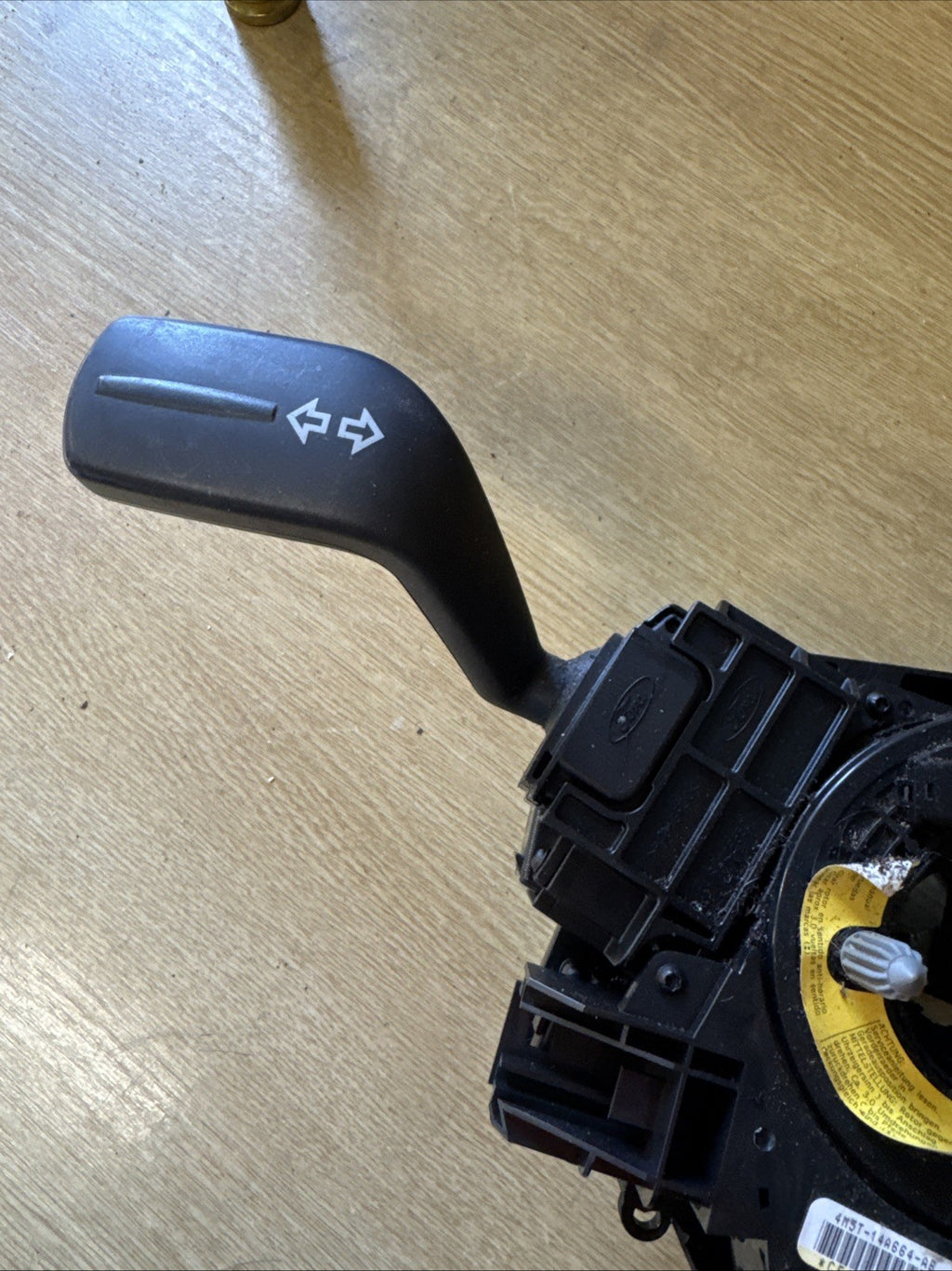 FORD CMAX/ FOCUS/ KUGA/ SMAX INDICATOR / WIPER STALK SQUIB 4M5T14A664AB