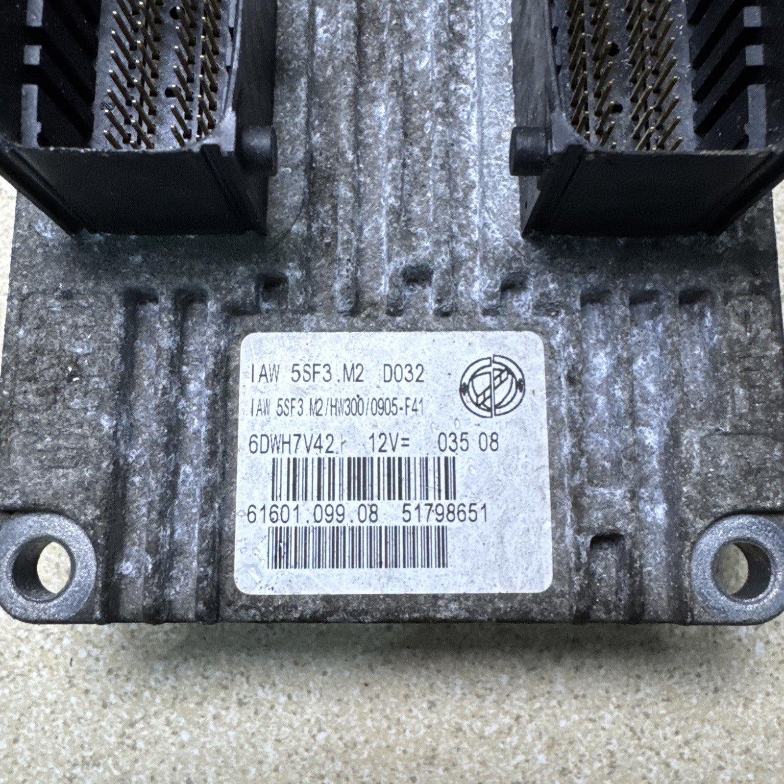 IAW 5SF3.M2 Fiat Punto Grande 1.4 Engine Control ECU IAW 5SF3M2 D032 IAW5SF3M2