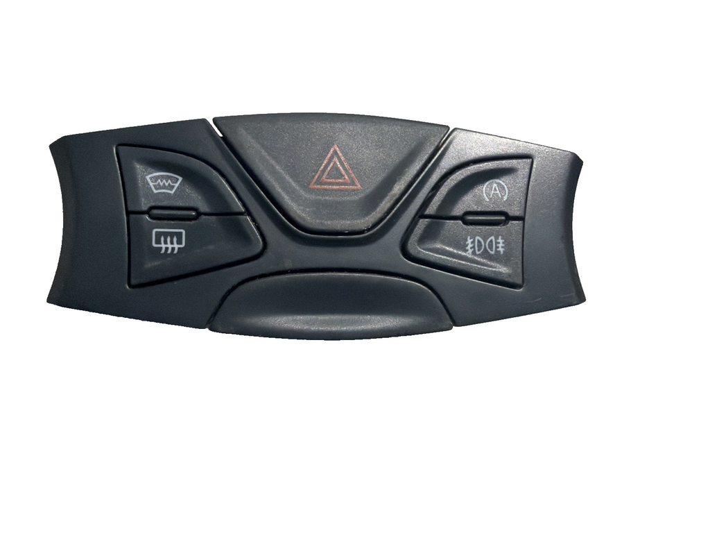 FORD KA 2013 HAZARD CONTROL SWITCH 735516395