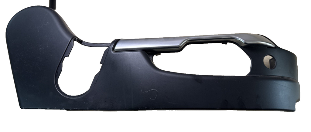 Range Rover L322 Right Side Seat Valance Trim - 2007