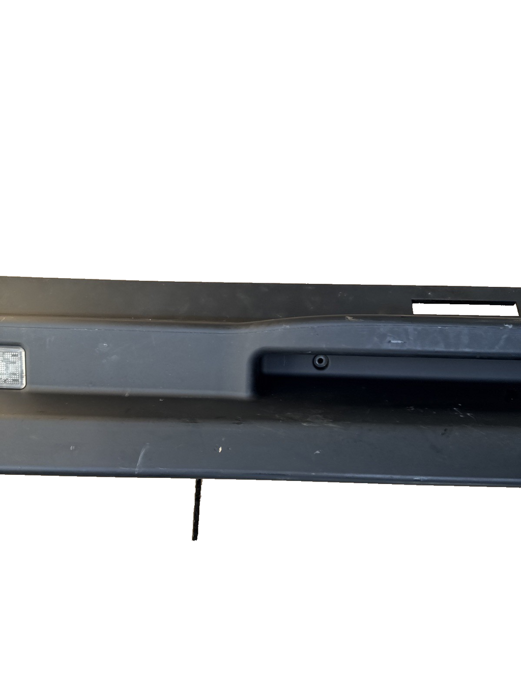 Range Rover L322 Upper Tailgate Trim Black with Lights 8 264 016 2006 to 2009