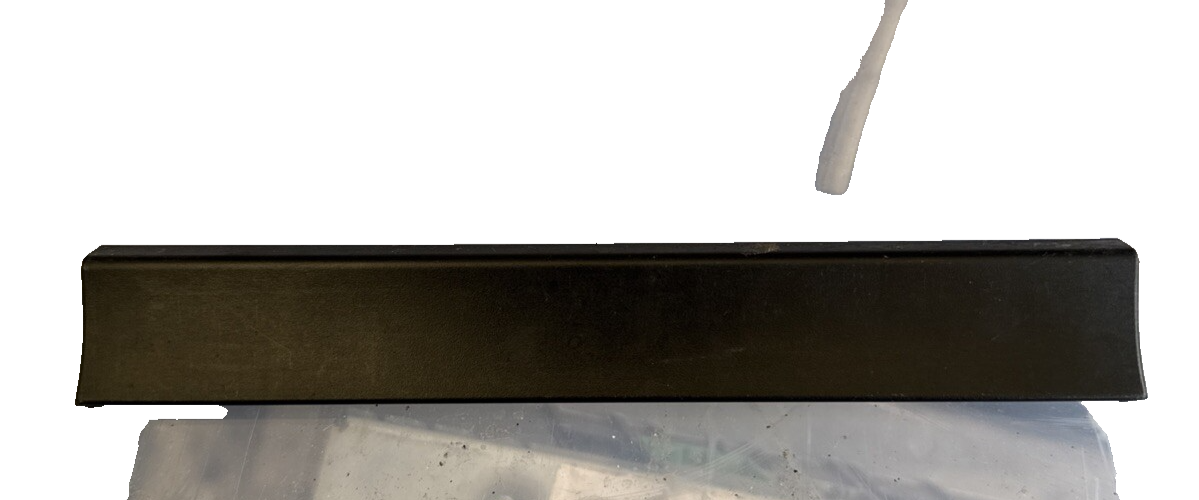 AUDI A3 2005 Central Console Black Trim 8P0864249