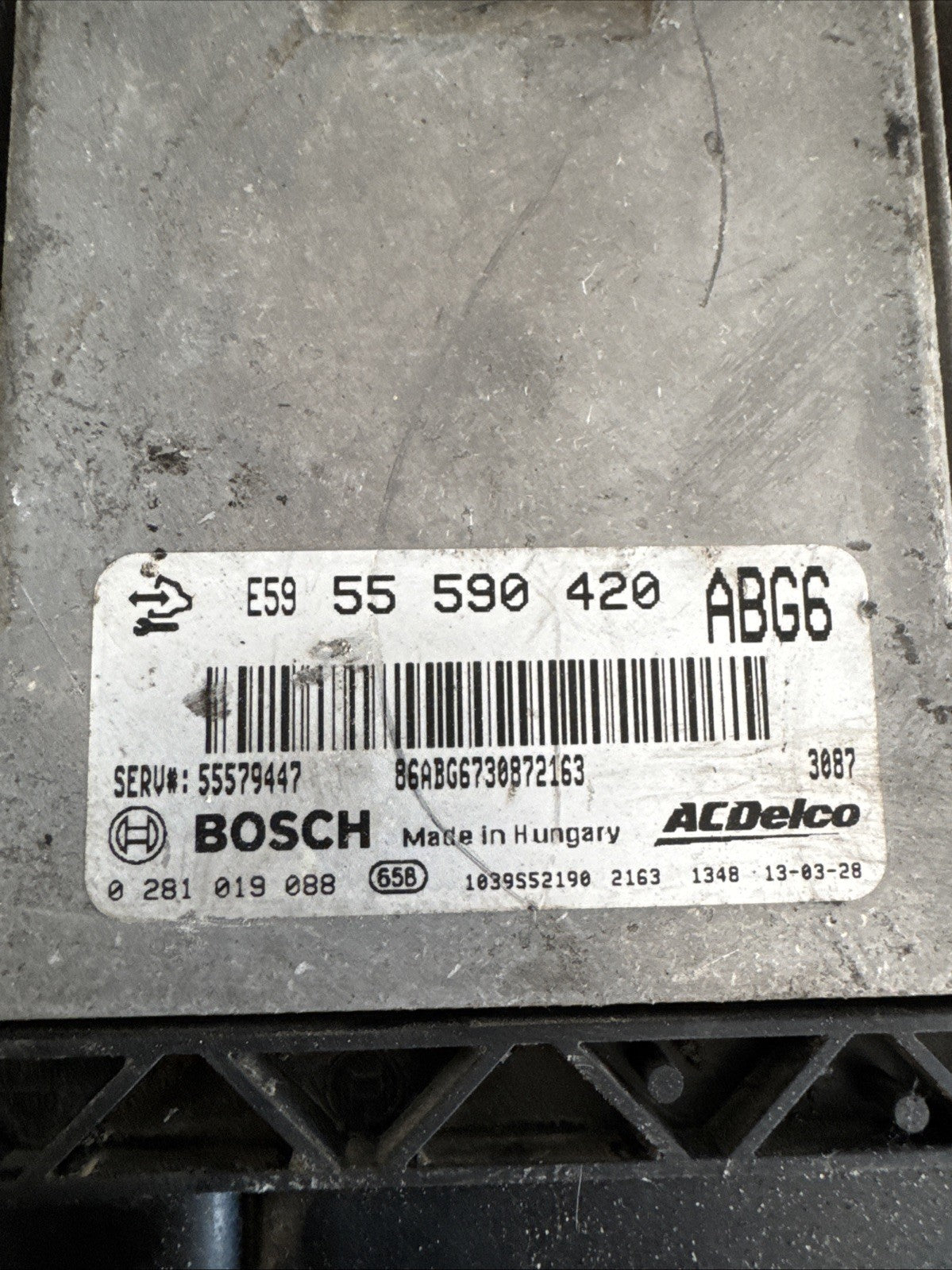 2013 VAUXHALL ZAFIRA C 2.0 CDTI ENGINE CONTROL UNIT ECU 55590420