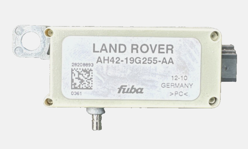 RANGE ROVER VOGUE L322 AERIAL AMPLIFIER AH42-19G255-AA 2009-2012