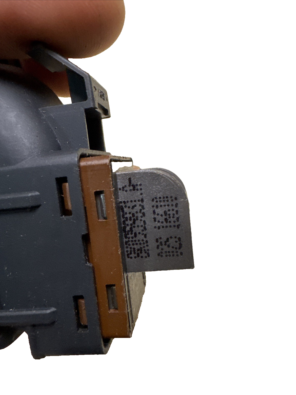 AUDI A4 B8 TAILGATE BOOT RELEASE SWITCH 2010 8K0959831A