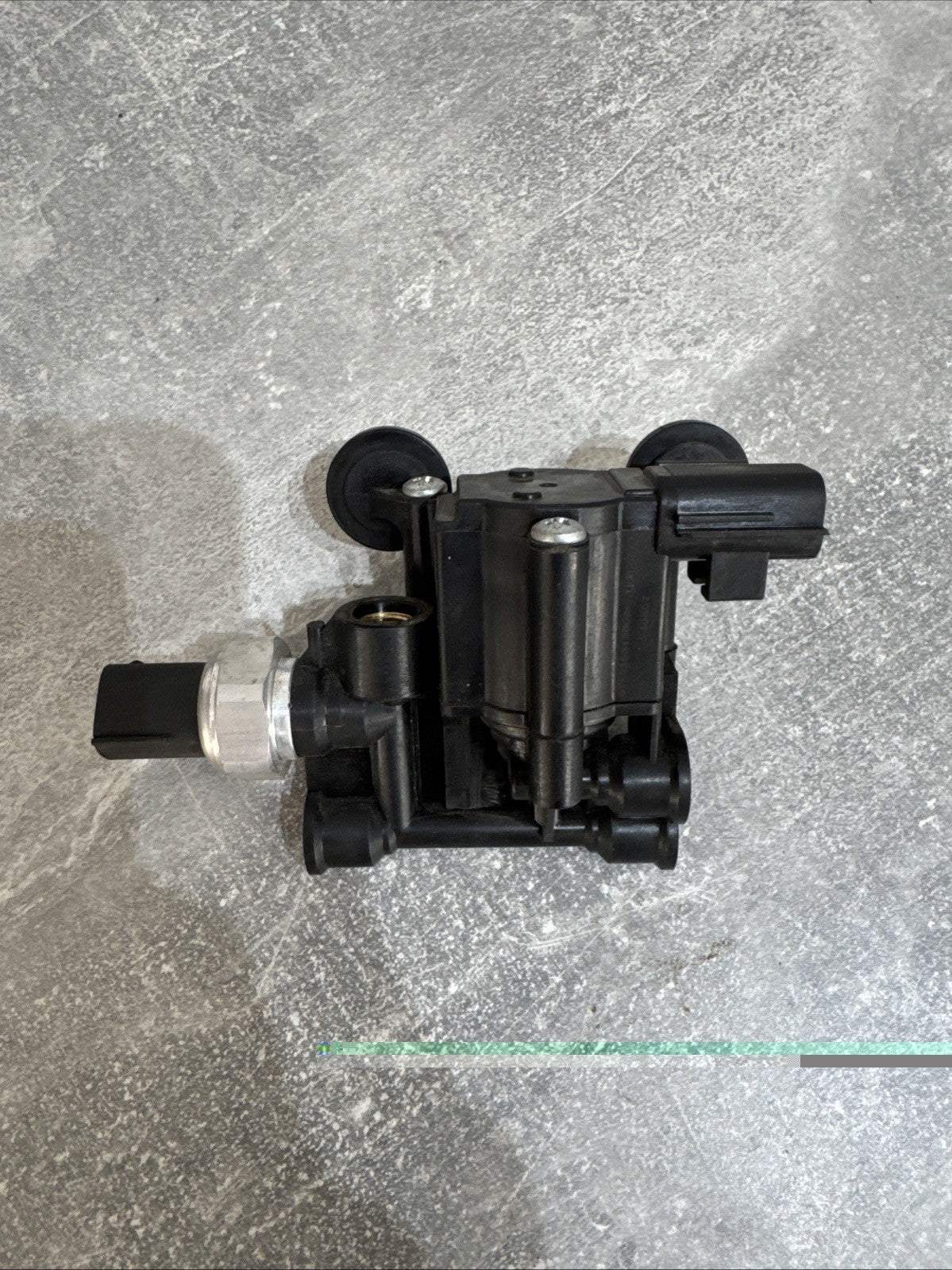Range Rover Sport Valve Block Air Suspension Rvh000046 L320 3.0 Tdv6 2011