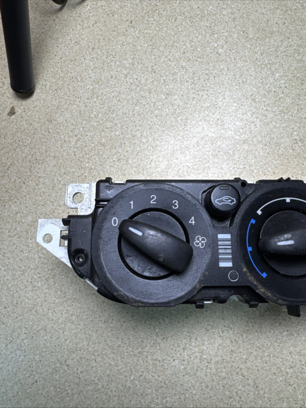 FORD TRANSIT CONNECT 230 DCB 2013-2016 CLIMATE CONTROL PANEL AM5T-18549