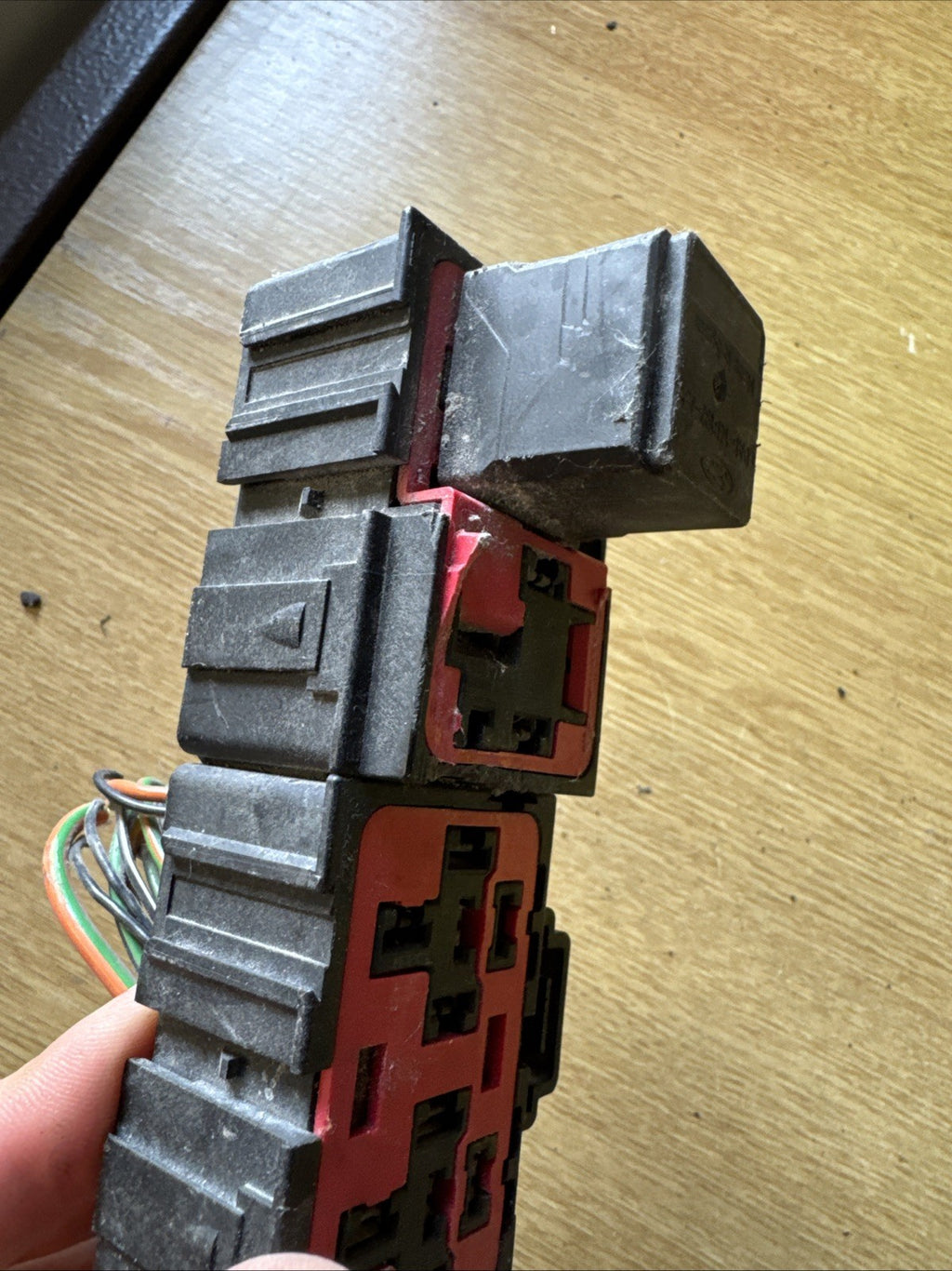 2005 Ford Transit 260S MK6 2.0 Diesel F3FA Fuse Box
