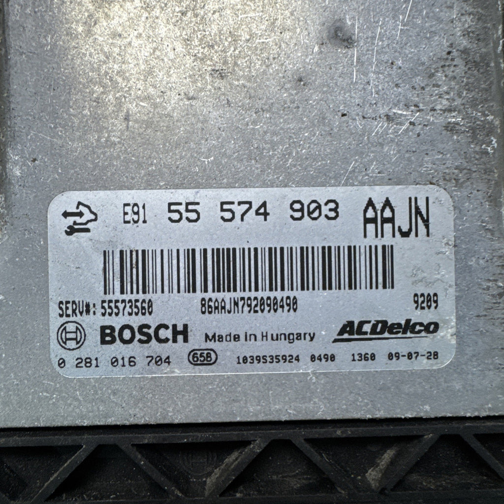 0281016704 Vauxhall Insignia 2.0 Diesel Engine Control Unit ECU 55574903 AAJN